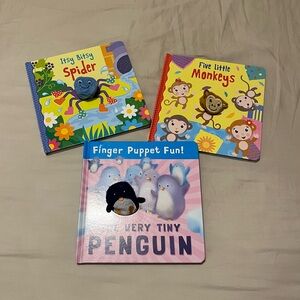 Large Finger Puppet Books (3)